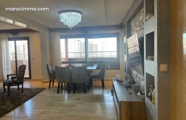 Appartement a tanger a louer avec terrasse et garage situation plage — 5