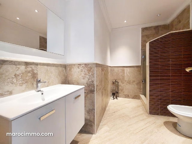 3-Bedroom Apartment for Rent with Palmier Terrace, Casablanca — 4