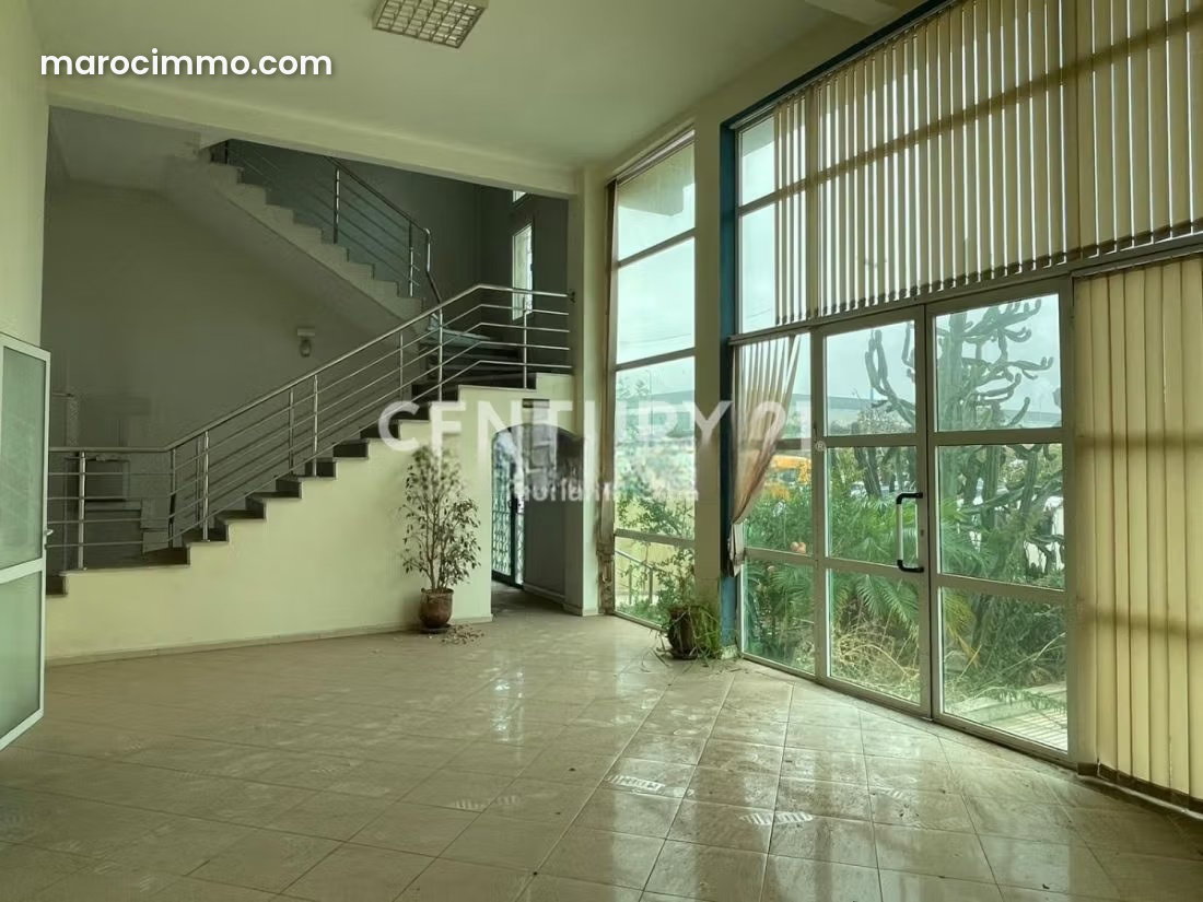 1,300 sqm office building over 5 levels, Mohammedia industrial zone — Mohammedia