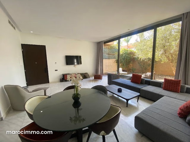 Beautiful 4-Bedroom Apartment for Sale on Route de Ouarzazate. Antenna and Security System — 2