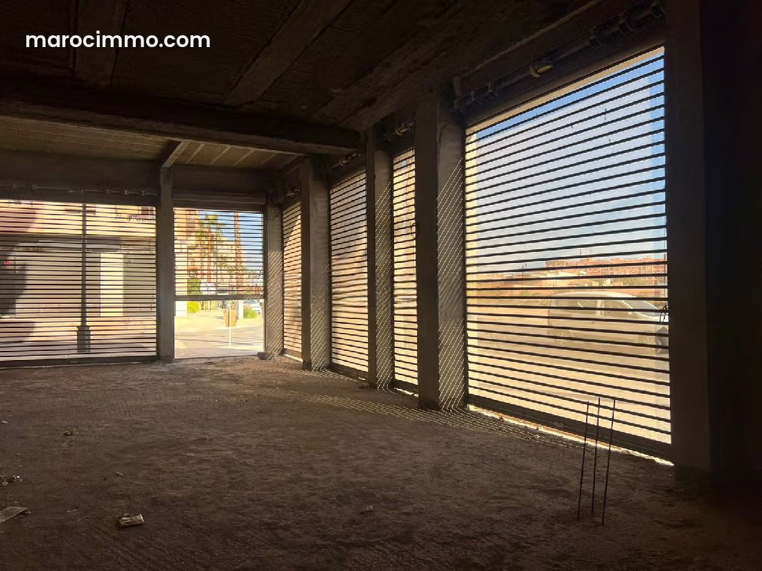 300 sqm commercial premises, Casablanca Road, Marrakech — Marrakesh
