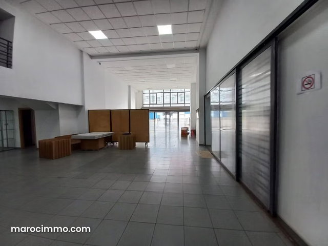 Showroom Entrepot à vendre — 5