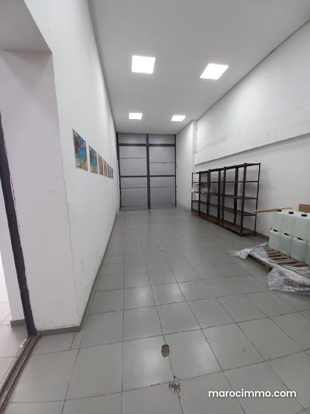 Showroom Entrepot à vendre — 3