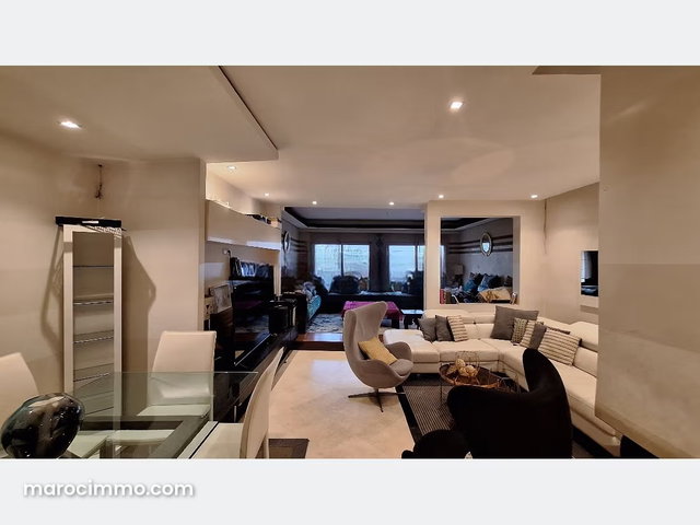 170 m² 3 Bedroom Apartment No Vis à Vis — 4