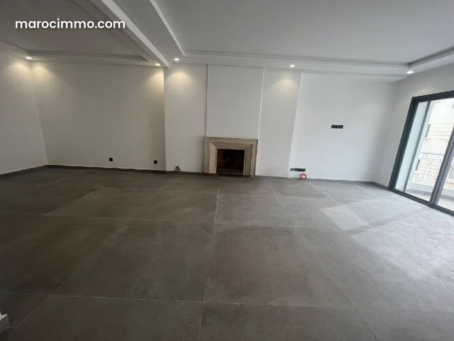 Appart 4 chambres moderne racine — 4