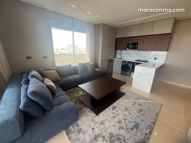 Tres beau studio moderne — 3