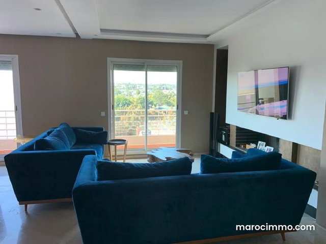 Appartement à Vendre de 187.0 m² à Casablanca, Racine — 3
