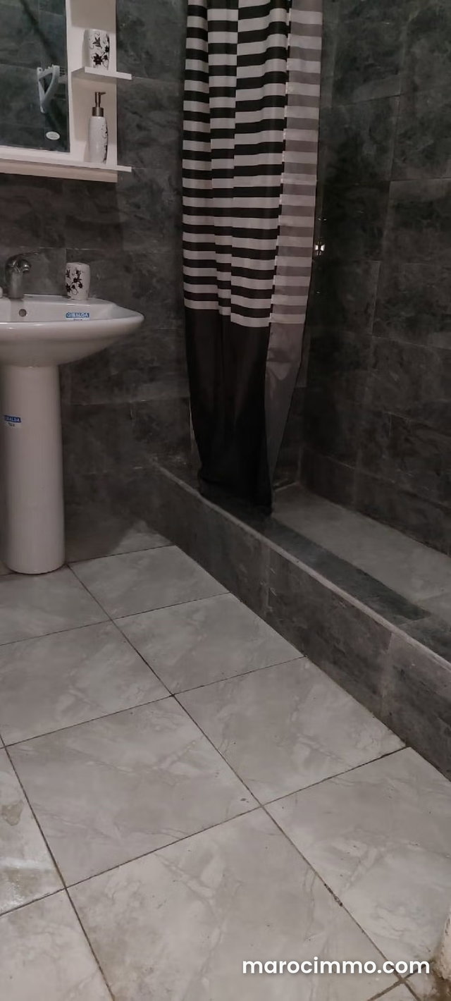 Appartement à Vendre de 143.0 m² à Casablanca, Les Princesses — 4