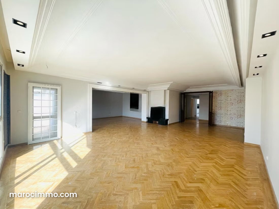 220 m², 3-bedroom apartment for rent in Maarif, Casablanca — Casablanca