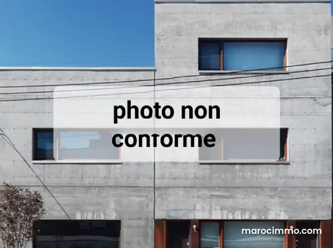 300 sqm Villa to Renovate, Aïn Diab, Casablanca, Exceptional Potential — Casablanca