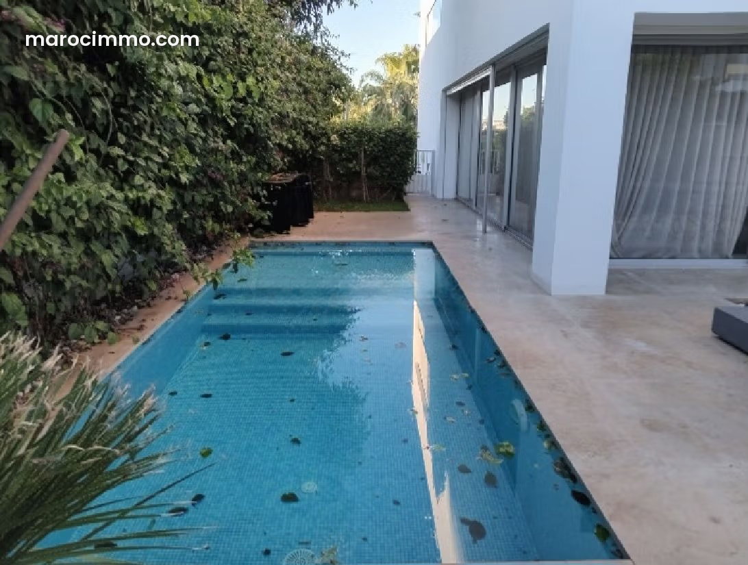 4-Bedroom Villa with Pool and Sea Views, Aïn Diab, Casablanca — Casablanca