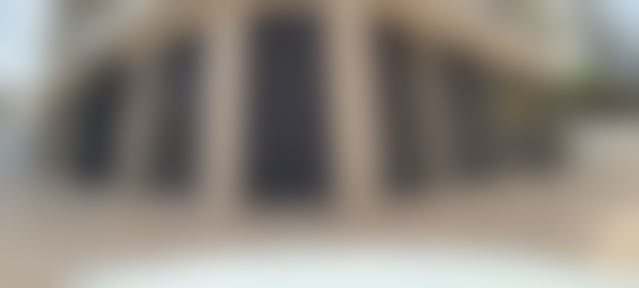محل تجاري مشرق للإيجار بحي بالميير في الدار البيضاء — الدار البيضاء