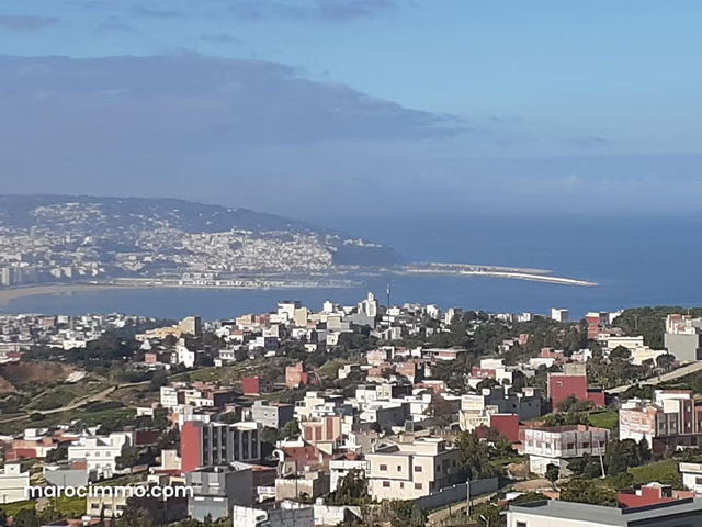 Terrain constructible villas — Tanger