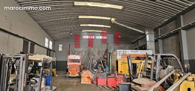 Hangar industriel de 1200 m de surface idéal pour production ou stockage a ain sebaa Coté Mc do bld mly ismail a la location — 3