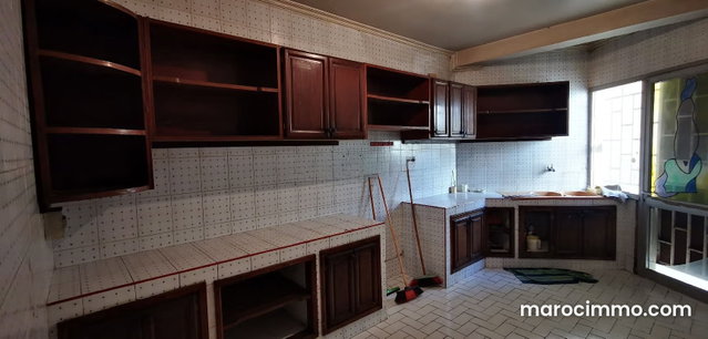 Appartement à Vendre de 212.0 m² à Casablanca, Belvedere Roches Noires — 3