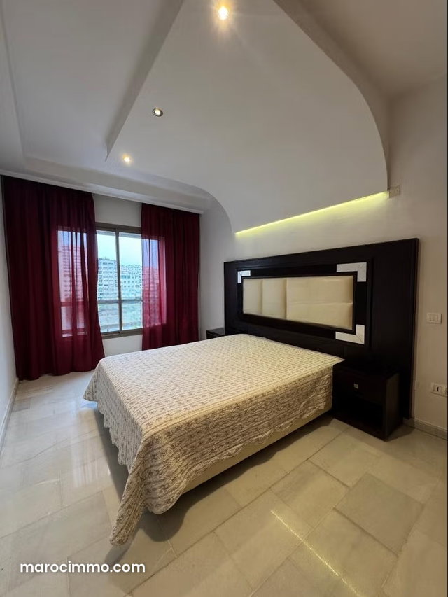 Furnished Studio with Balcony in Mariif without Opposite View — 2