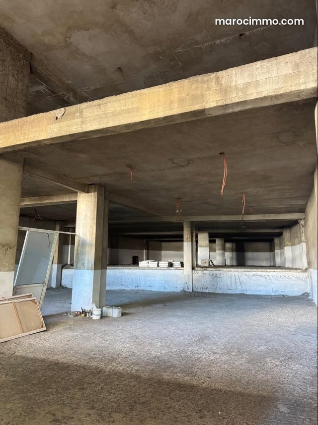 Shop for Sale – Prime Location – Mohammed V Boulevard, Tangier — 4