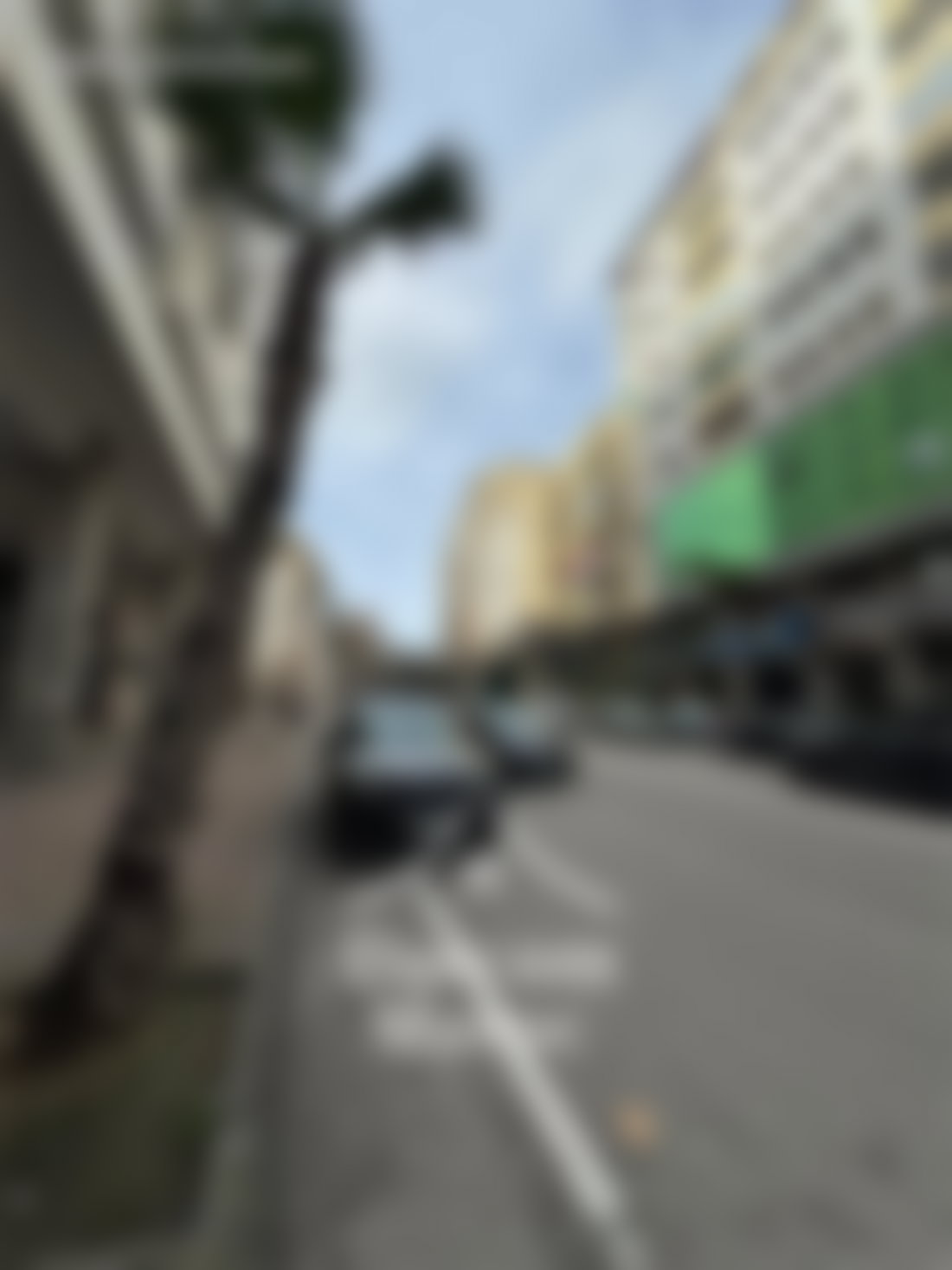 فضاء تجاري فسيح للبيع في قلب طنجة