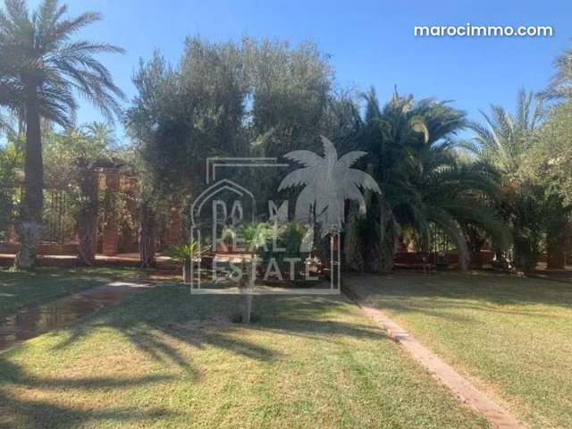 Villa de luxe a vendre a la palmeraie — 4