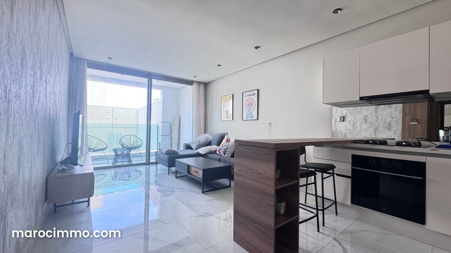 Furnished apartment with terrace for rent in Bourgogne, Casablanca — Casablanca