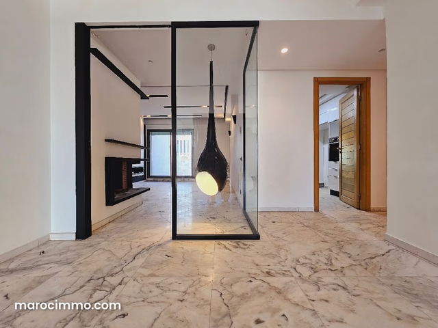 Appartement à Vendre de 269.0 m² à Casablanca, Californie — Casablanca