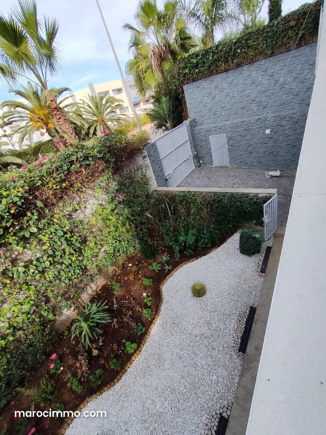 Somptueuse villa à louer à Les princesses. 6 pièces. Piscine et air conditionné — 2