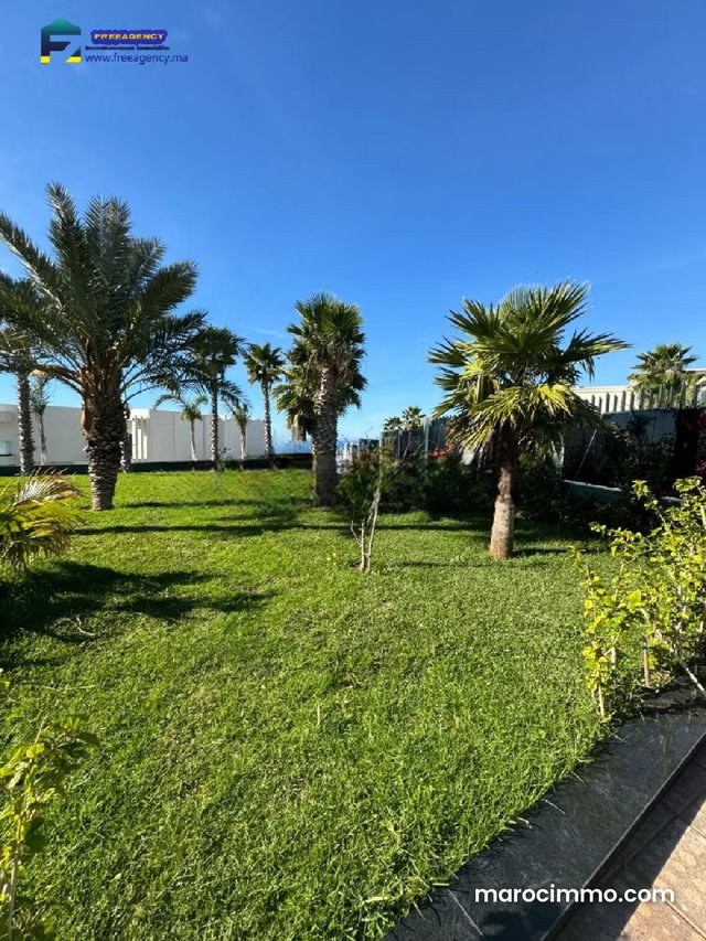 Villa en vente avec piscine privée en bord de mer — 5