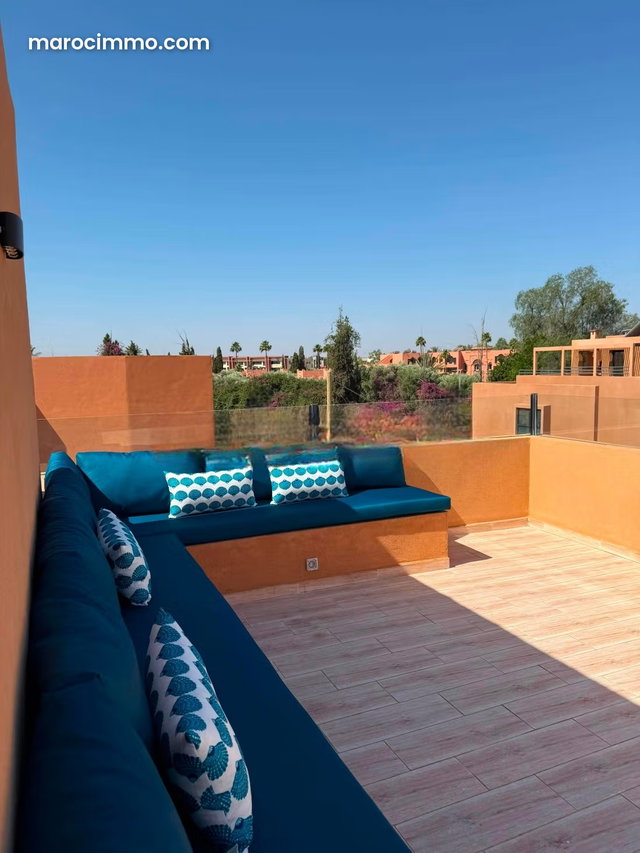 En vente excellente Villa moderne Neuve meublée de 4 suites avec piscine privée dans une résidence fermée à 15 minutes du centre ville — 4