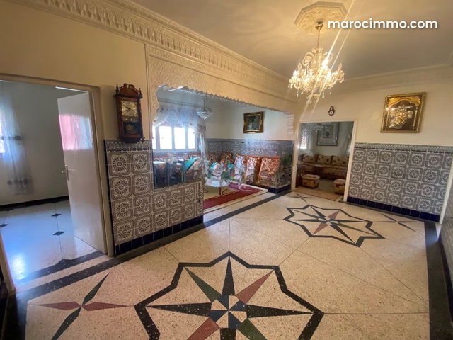 Vente maison à Bel Air Val fleuri. 10 pièces. Salon européen — 2