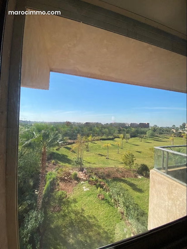 Très beau studio en vente — 4