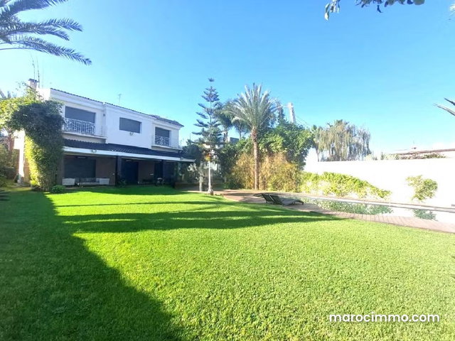 Magnifique villa de 1150m2 au quartier Californie — 2