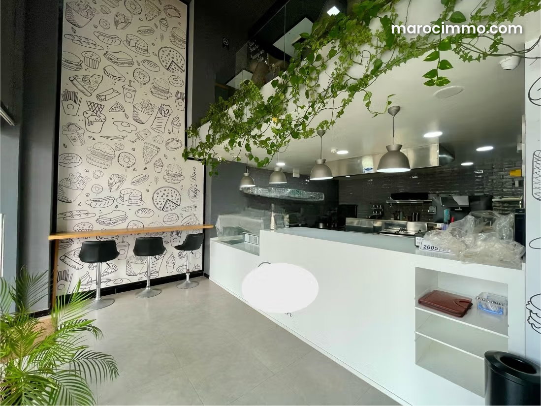 Fully Equipped 135 m² Restaurant + 30 m² Terrace, Founty, Agadir — Agadir
