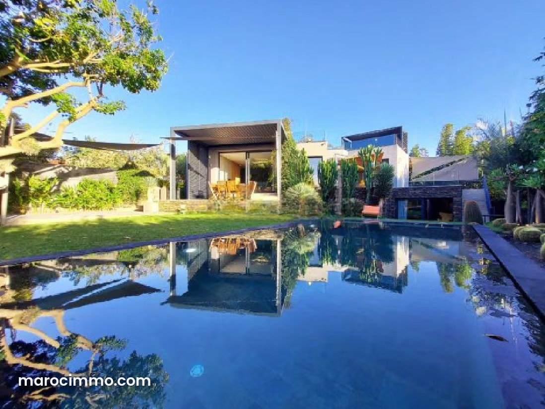 Contemporary Sea-View Villa, Port District, Mohammedia — Mohammedia