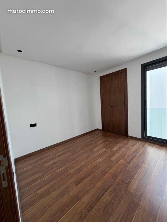 Luxury Studio with Balcony — 3