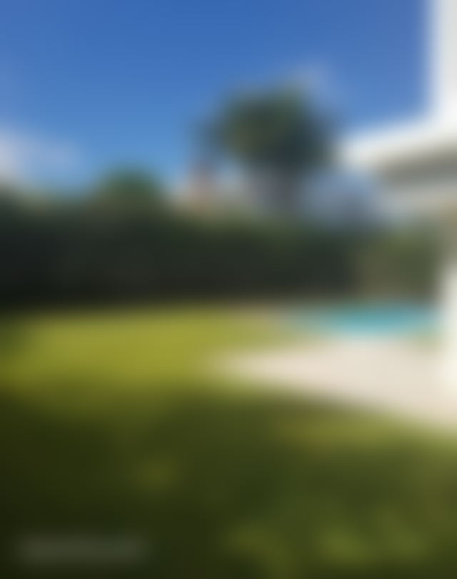 755 m² villa with pool and garden, for rent in central Bouskoura — Bouskoura