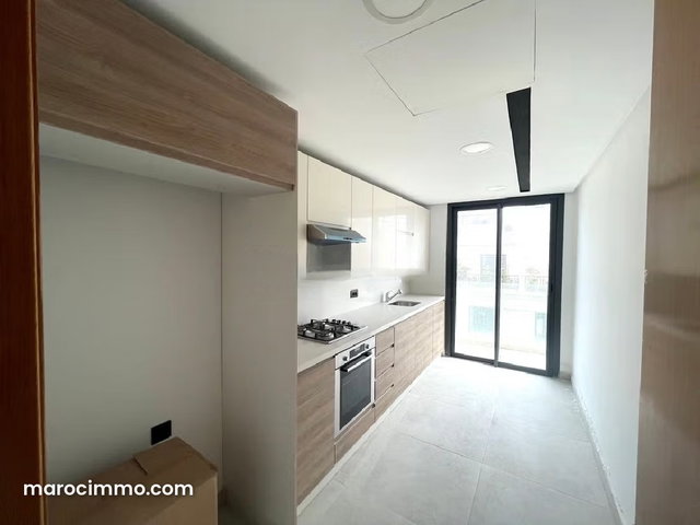 Appartement luxueux de 130m2 au quartier Racine — 3