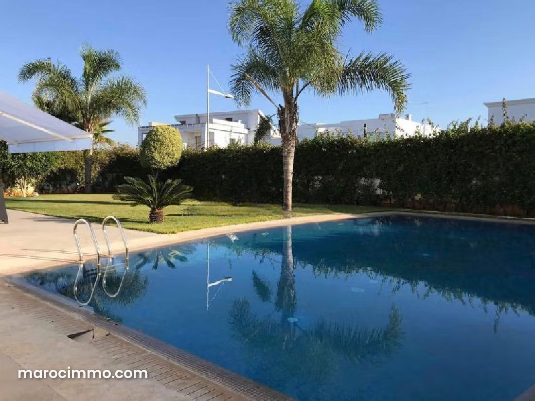 Villa haut standing à vendre à Dar Bouazza — Dar Bouazza