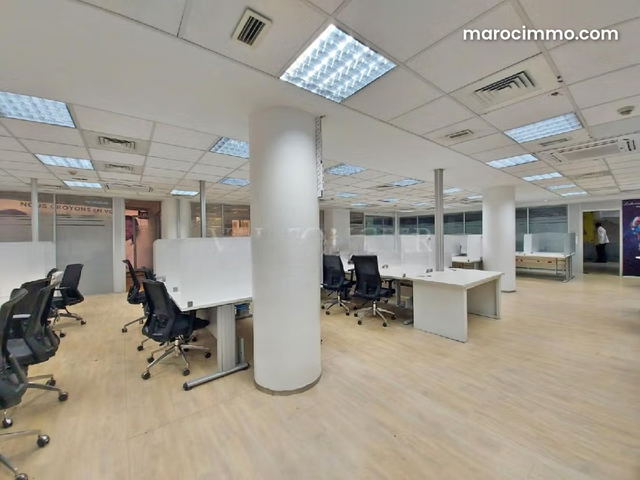 Location bureau de 620m2 Boulevard Hassan 2, Casablanca — Casablanca