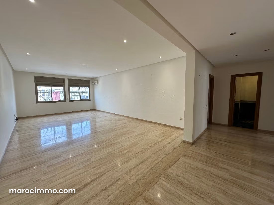 Appartement 4 pièces à vendre à Anfa Casablanca — Casablanca