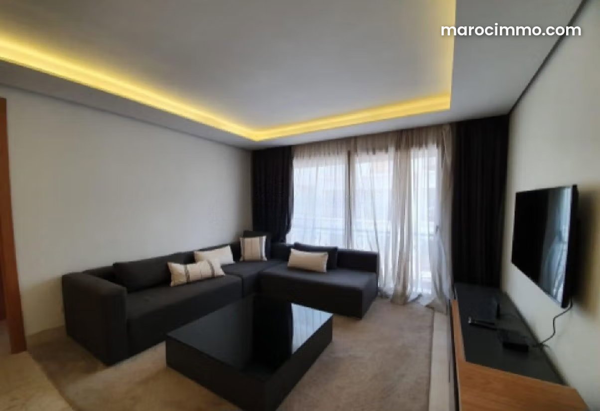 Furnished 125 sqm apartment, top floor with terrace, Racine — Casablanca