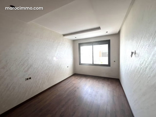 Appartement de 57 m² au quartier des hôpitaux — 5