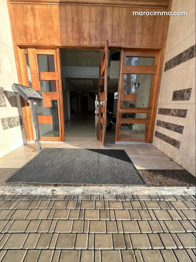 Furnished 2-bedroom apartment, Maarif, Casablanca — Casablanca
