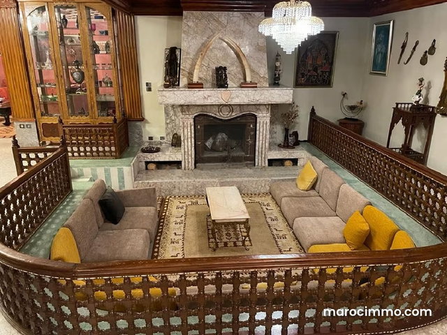 Belle villa à SOUISSI — 3