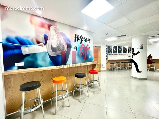 Excellente opportunité Plateau de bureau premium aménagé de 381 m a la location sur route el jadida — 4