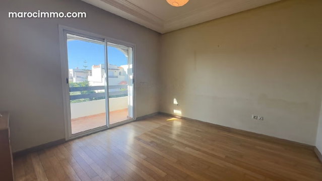Top villa 4ch refaite a neuf plein sud — 3
