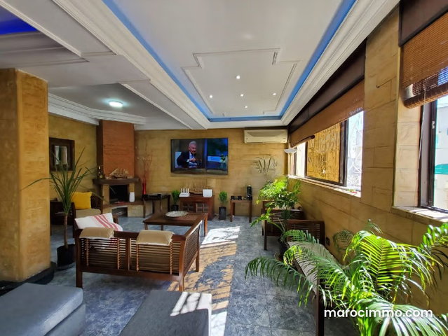 Appartement à Vendre de 175.0 m² à Casablanca, Triangle D'Or — 2