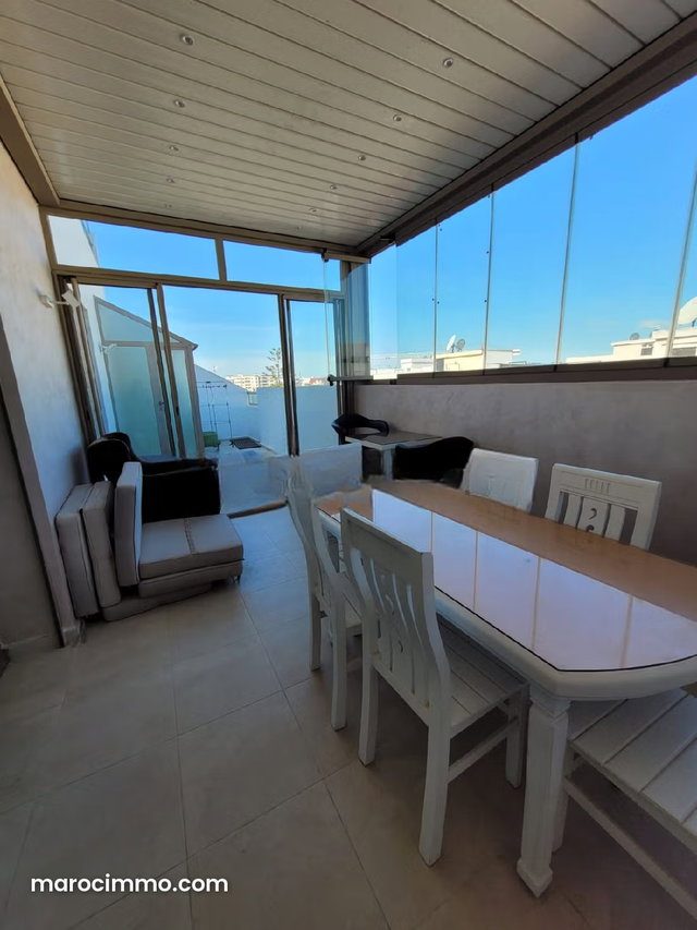 Superbe appartement avec terrasse a 5mn de la gare — 2