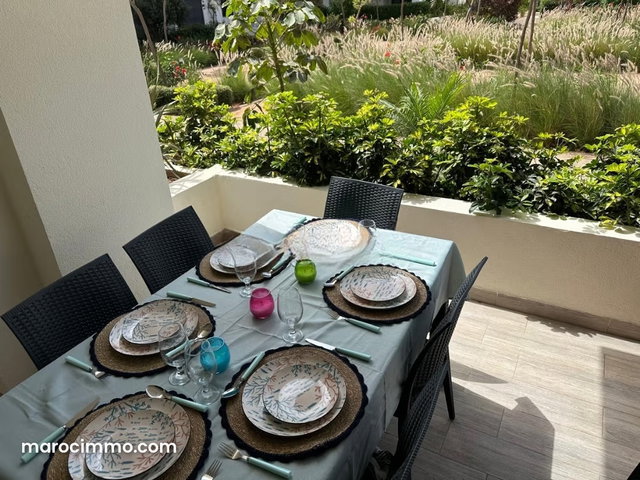Bel appartement meublé — 2