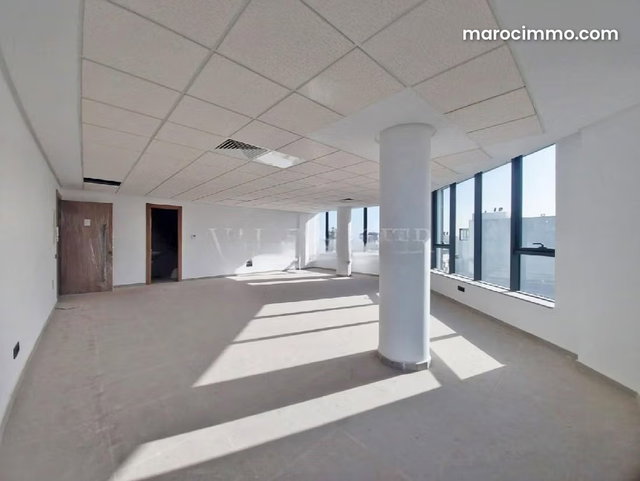 Location plateau bureau 71m2 proche de CFC, Casablanca — 2