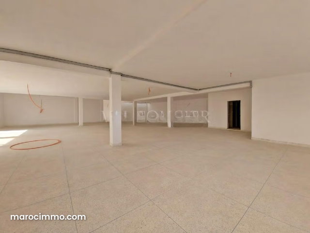 Location plateau industriel 350 m2 ZI Zenata, Casablanca — 2
